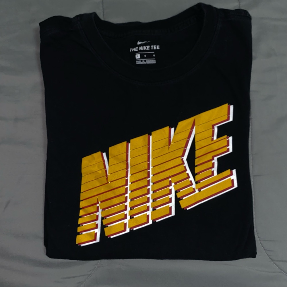 Black Nike Tee
